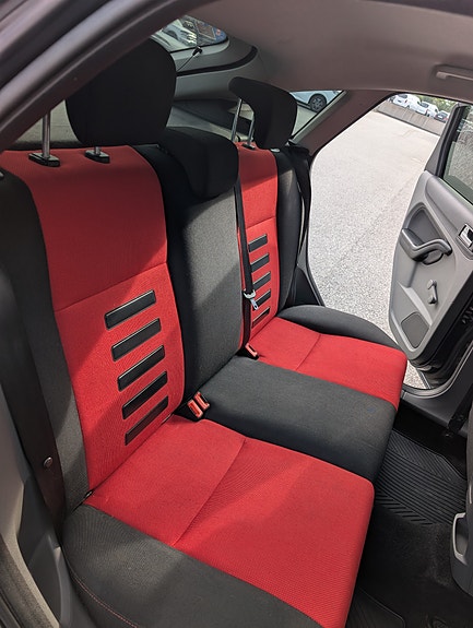 Ford Focus 15 of 30