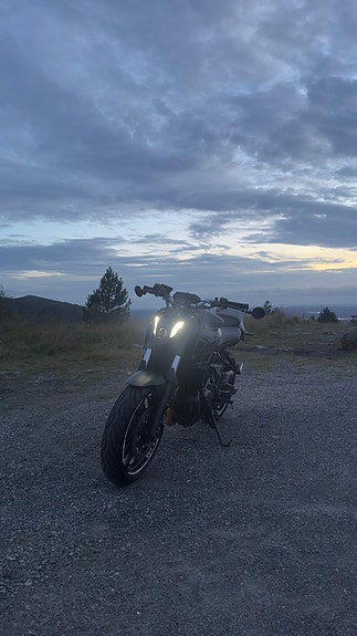 Yamaha MT-07 3 of 11