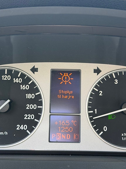 Mercedes-Benz B170 8 of 15