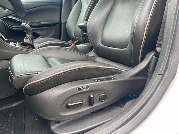 Opel Astra 27 of 30