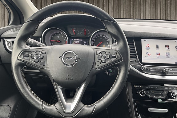 Opel Astra 14 of 30