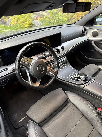 Mercedes-Benz E300 de 7 of 19