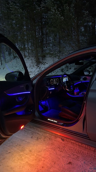 Mercedes-Benz E300 de 6 of 19