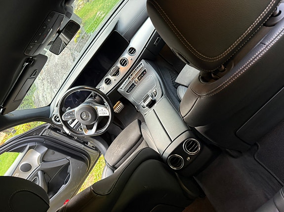 Mercedes-Benz E300 de 11 of 19