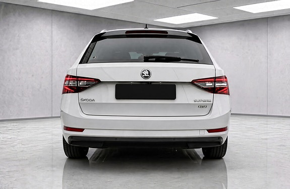 Skoda Superb 6 of 30