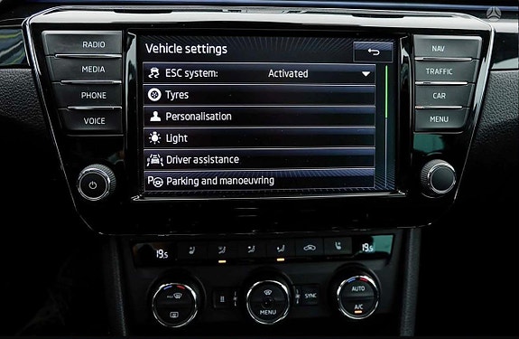 Skoda Superb 26 of 30