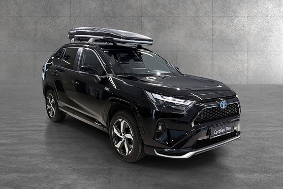 Toyota RAV4 7 of 21