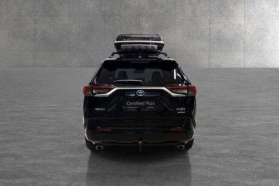 Toyota RAV4 4 of 21