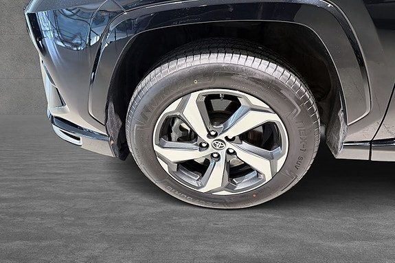 Toyota RAV4 19 of 21