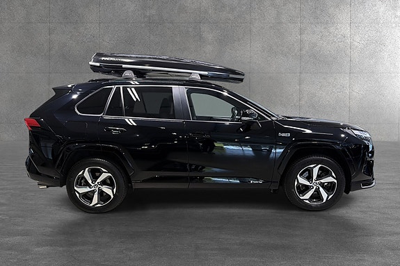 Toyota RAV4 6 of 21