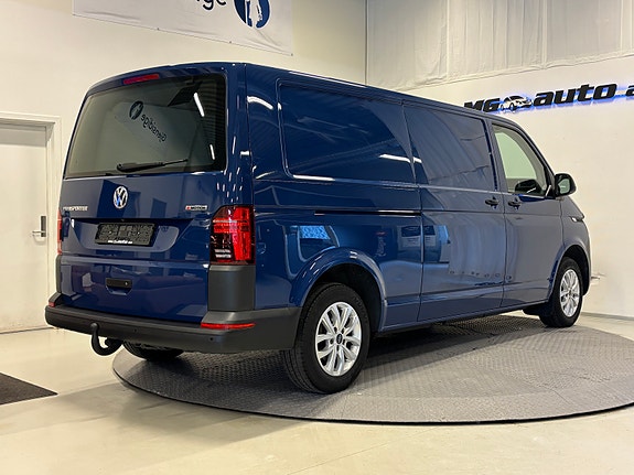 Volkswagen Transporter 4 of 24