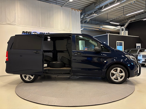 Mercedes-Benz Vito 21 of 25