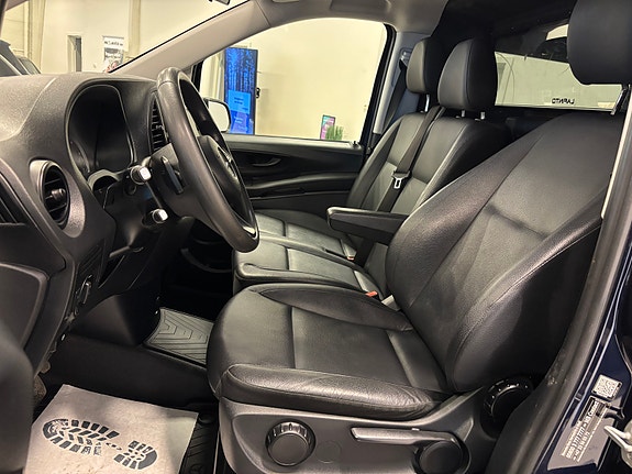 Mercedes-Benz Vito 8 of 25
