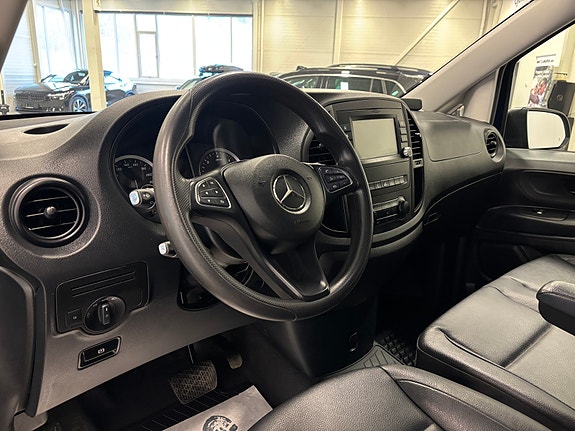 Mercedes-Benz Vito 9 of 25