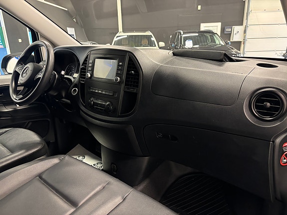 Mercedes-Benz Vito 11 of 25