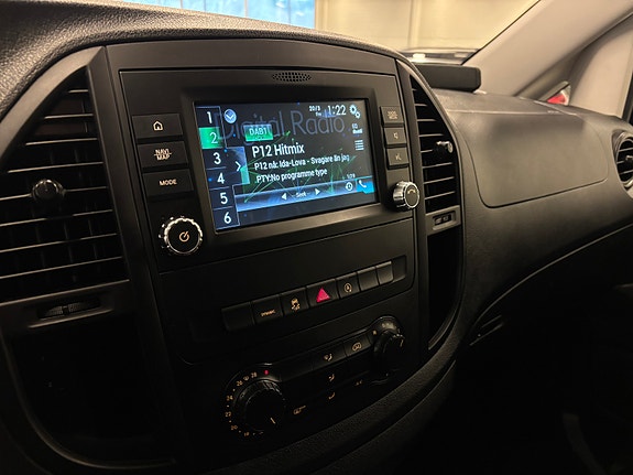 Mercedes-Benz Vito 15 of 25