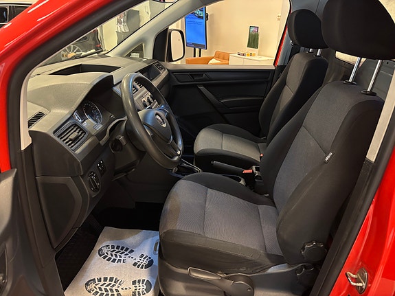Volkswagen Caddy Maxi 8 of 13