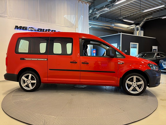Volkswagen Caddy Maxi 3 of 13