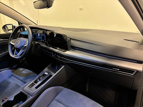 Volkswagen 13 of 30