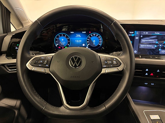 Volkswagen 16 of 30