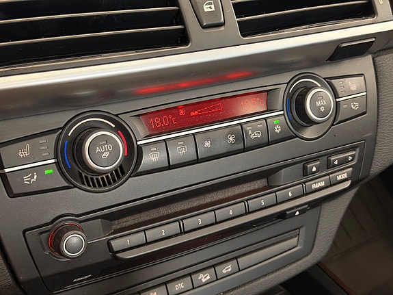 BMW X5 27 of 30