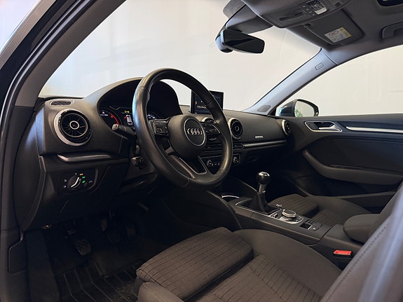 Audi A3 8 of 25
