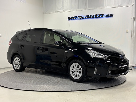 Toyota Prius 2 of 27