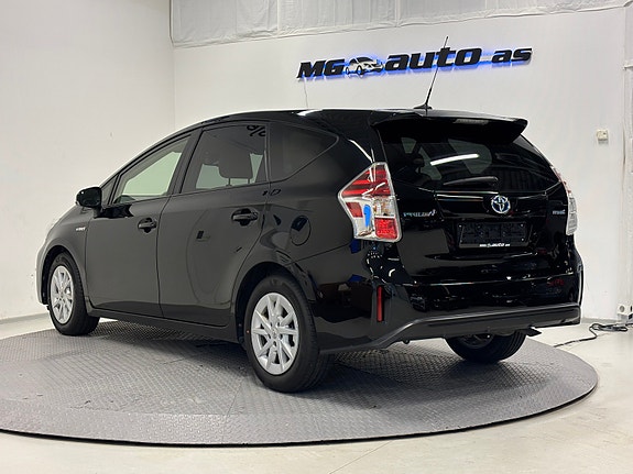 Toyota Prius 6 of 27