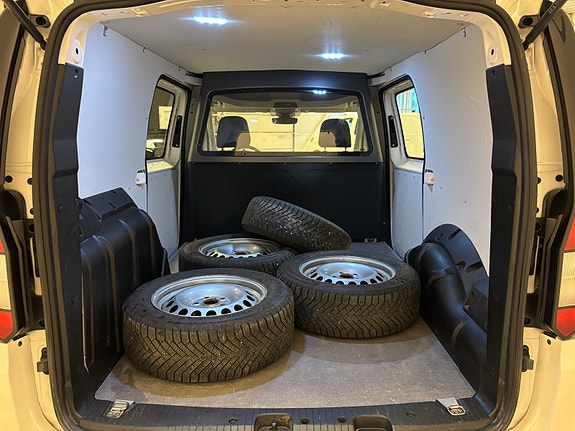 Volkswagen Caddy Maxi 20 of 23