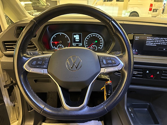 Volkswagen Caddy Maxi 12 of 23