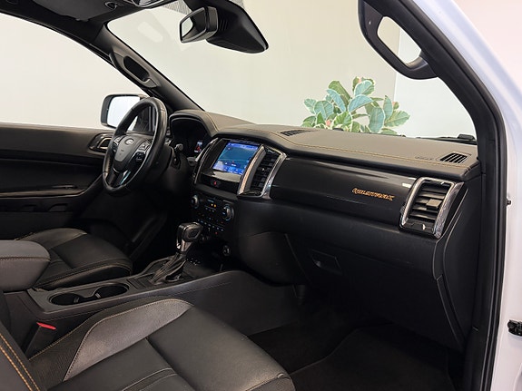 Ford Ranger 17 of 30