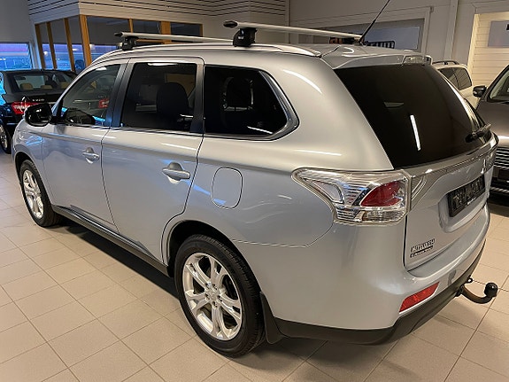 Mitsubishi Outlander 4 of 30