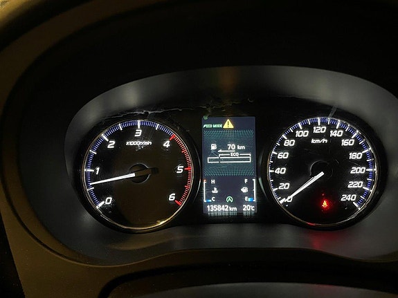 Mitsubishi Outlander 18 of 30