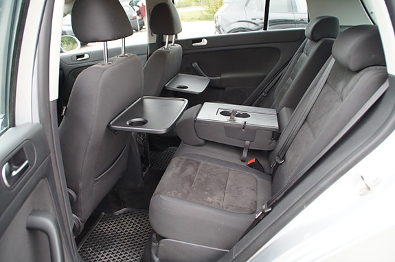 Volkswagen Golf Plus 19 of 30