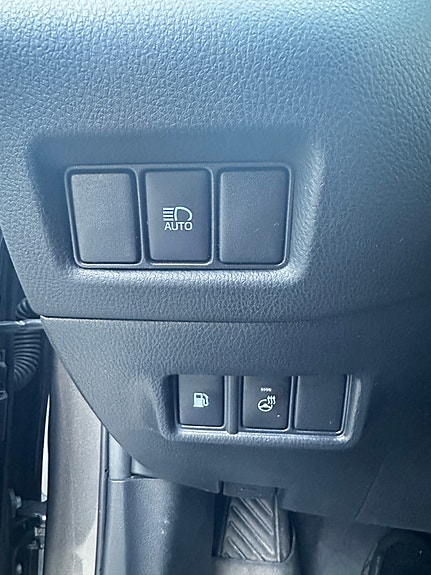 Toyota C-HR 30 of 30