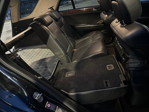 Mercedes-Benz ML320 24 of 30