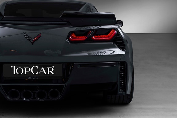 Chevrolet Corvette 15 of 30