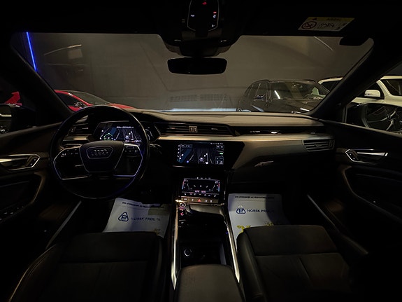 Audi e-tron 17 of 30