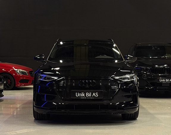 Audi e-tron 5 of 30