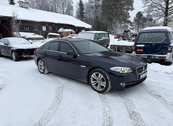 BMW 520d 8 of 13