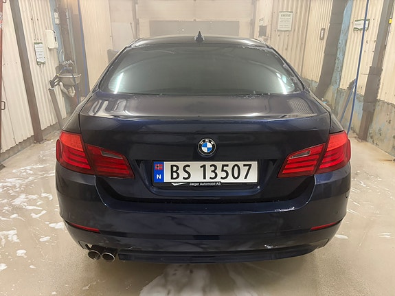 BMW 520d 3 of 13