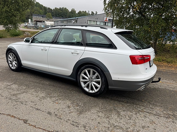 Audi A6 allroad 26 of 26
