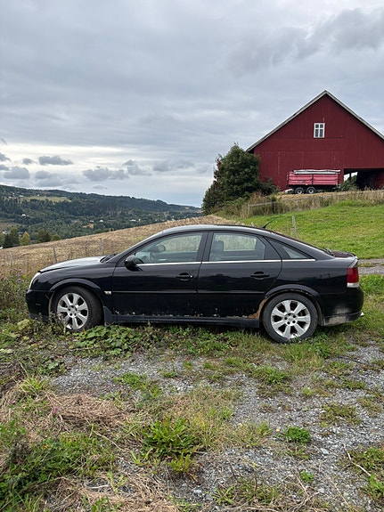 Opel Vectra 2 of 4