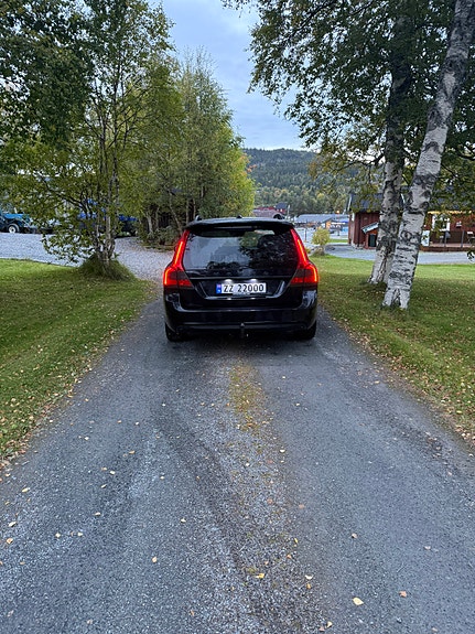 Volvo V70 9 of 13