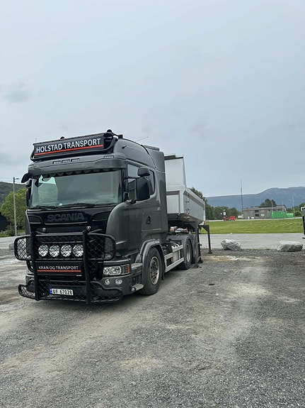 Scania R580 Kombibil med Maur tippsemi 2 of 28