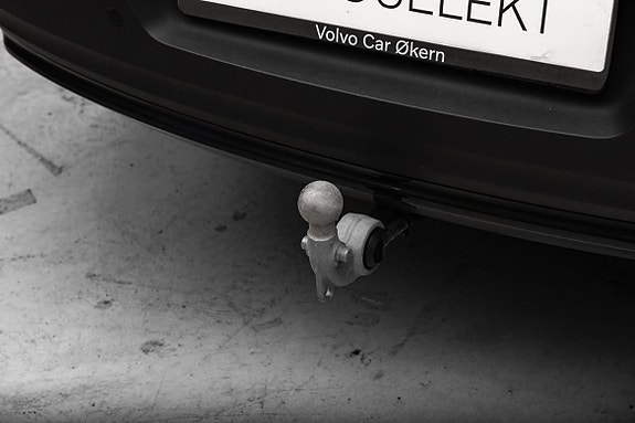 Volvo XC40 9 of 26