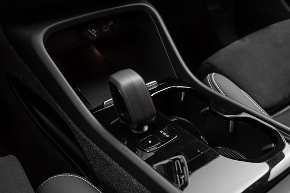 Volvo XC40 21 of 26