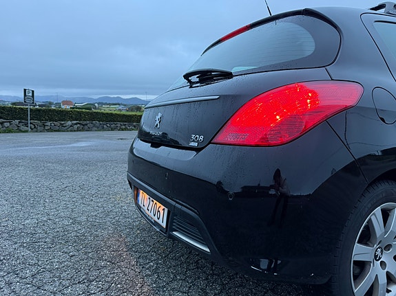 Peugeot 308 20 of 28