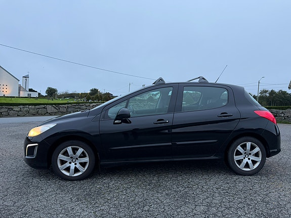 Peugeot 308 5 of 28