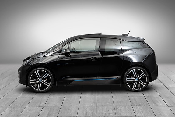 BMW i3 2 of 26
